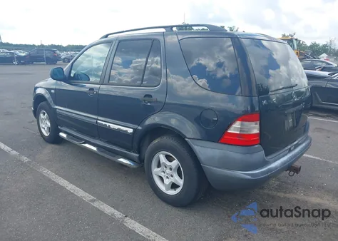 1999 Mercedes-Benz Ml 320 из США, поврежденный, VIN 4JGAB54E1XA133397